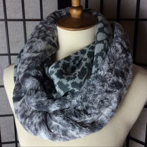 Collection Eighteen Faux Fur & Knit Infinity Scarf